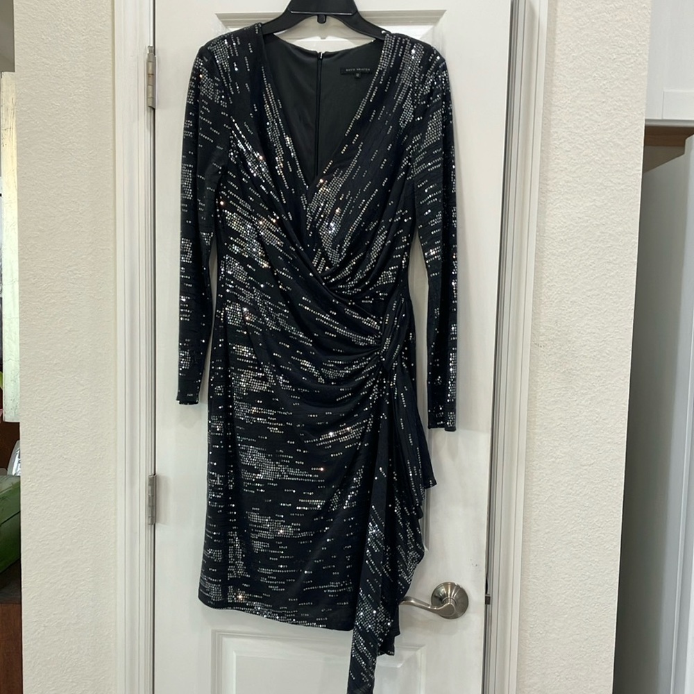 David Meister Grey Jersey & Sequin Faux Wrap Cocktail Dress Sz 12- EUC‎